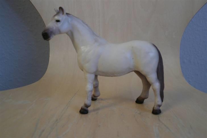 Schleich - Quarter hoppe 1995

SOLGT! billede 21