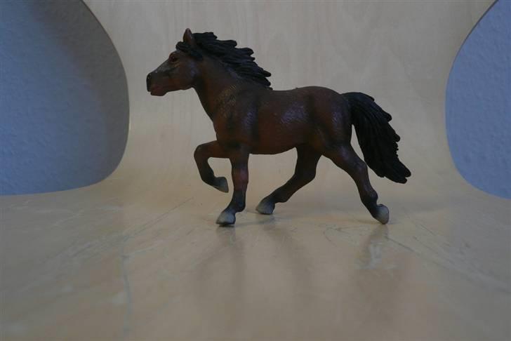 Schleich - Islænder hoppe 2002

SOLGT! billede 25