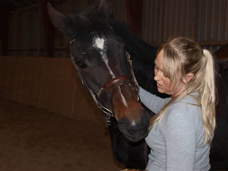 Min 1 tur på lilleskid og hendes nye sadel. billede 7