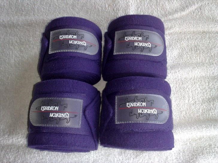 Natrons udstyr - Eskadron fleecebandager. Lavender. Str pony. billede 13