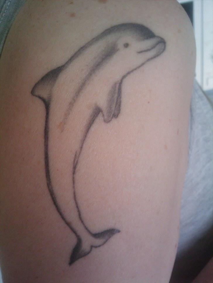 .. Tegninger :) | Åben for bestillinger. - Billede af mors tatovering. tegnet efter hendes ønske, synes selv godt om den | lidt dårlig billedekvalitet. billede 7