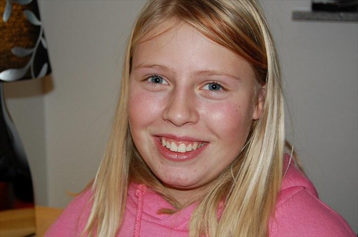 Jeanett & Michala går amok ! ;D  - Foto: Michala billede 13