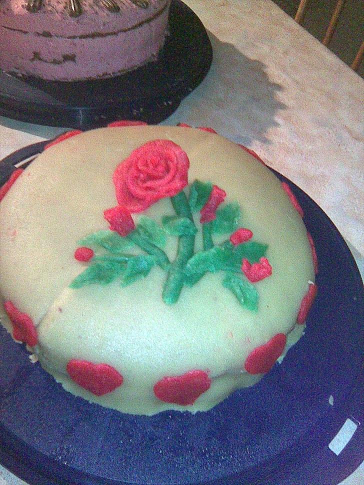 Min mors lagkager :D - Scokolade lagkage igen til camilla billede 3