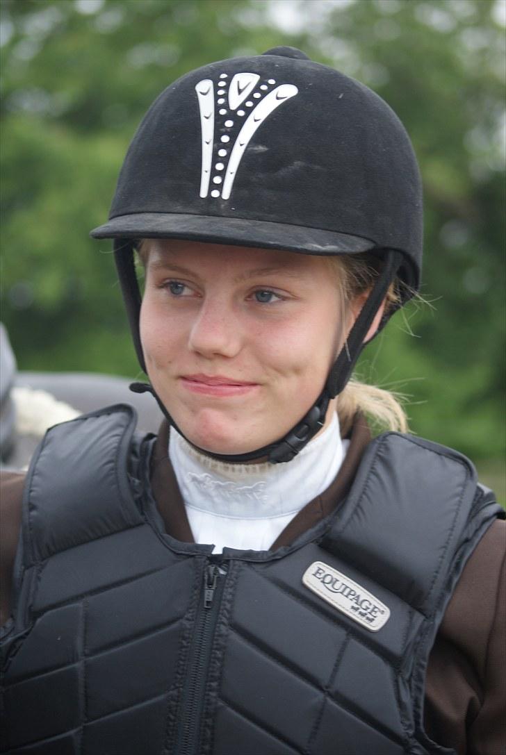 Charlotte og Destiny. billede 8