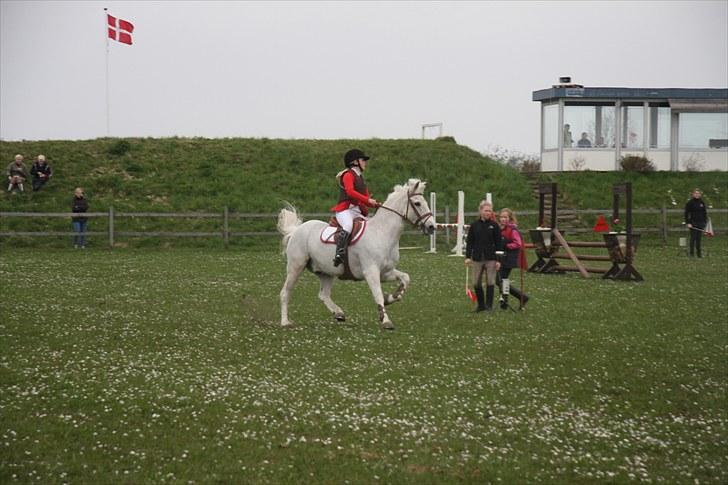 Løgstrup - Bobby & Jeanne Keller billede 4