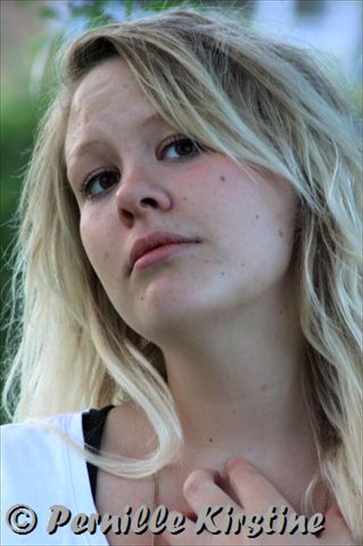 Billeder fra fødselsdag hos Liis i går :D billede 127