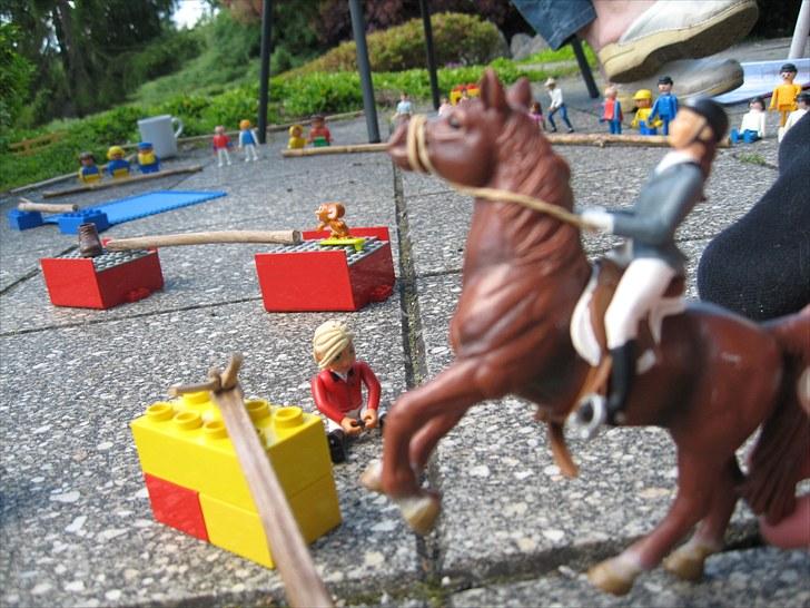 DM for Schleich heste. - Sjette rytter var Emma Gro Kloster på Trænekærs Sindy.
De red første runde med 0 fejl og omspringningen med 4 fejl i tiden 17 sek billede 70