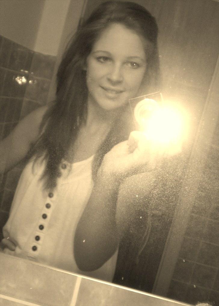 Ida Hansen (; billede 2