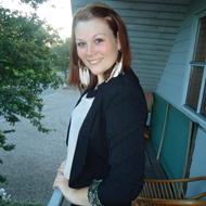 -Stephanie Sønderbye Olesen .