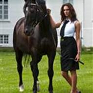 Stephani Dybro Bechgren .