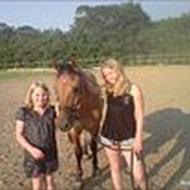 'Søstrene HP - Anne-Sofie Holst Pedersen! <3 '  .