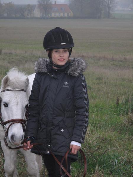 Det første billed af dig og din hest/pony *HYGGEEMNE*