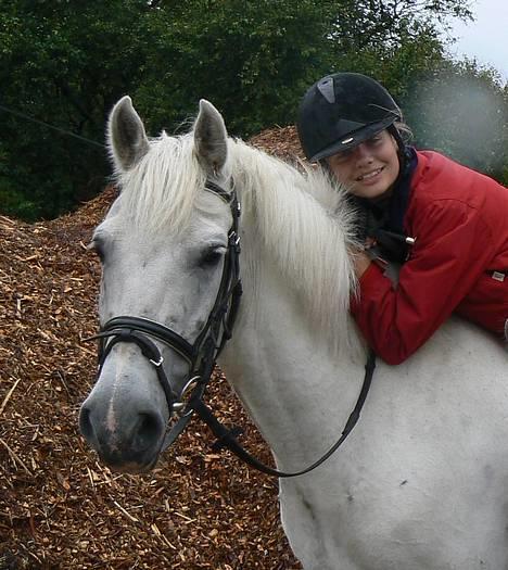 New Forest Odbjergs Pikant-solgt - Vi elsker hinanden (: <3 billede 1