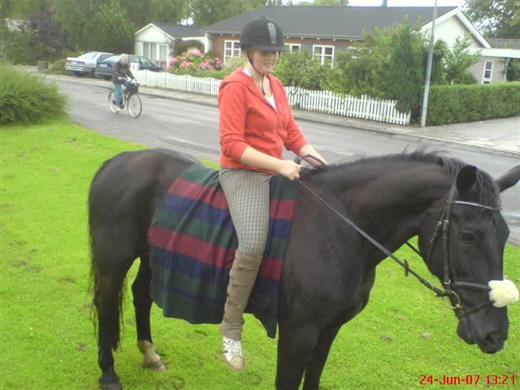 Oldenborg Guri (død) :( - Miq oq Grui (: billede 5