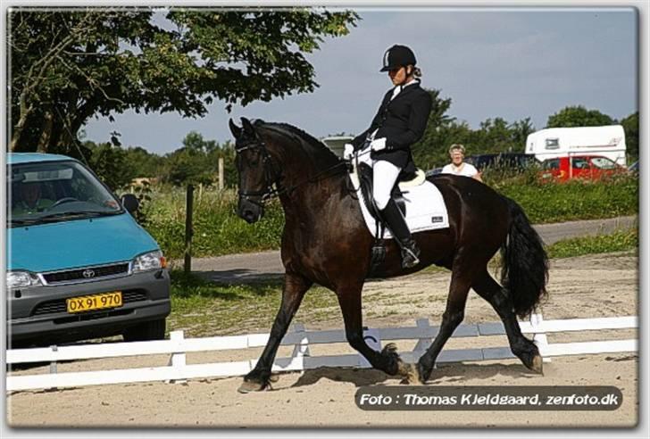 Frieser Umo af banegaarden R.I.P *1998-2011* - Frieser landstævne. billede 10