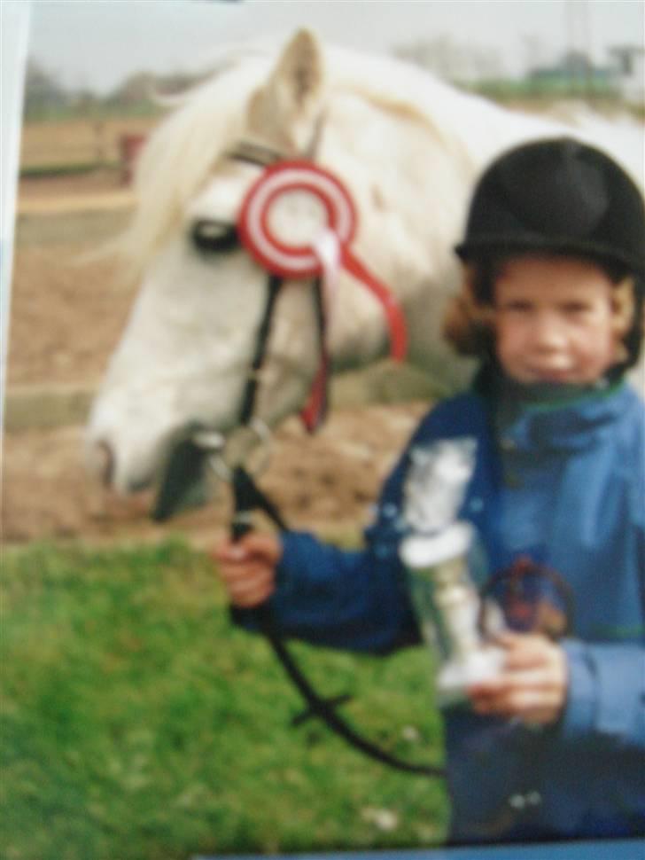 Welsh Pony (sec B) Møllegårdens Gisette - Så har vi lige vundet endnu en klasse :)  billede 13