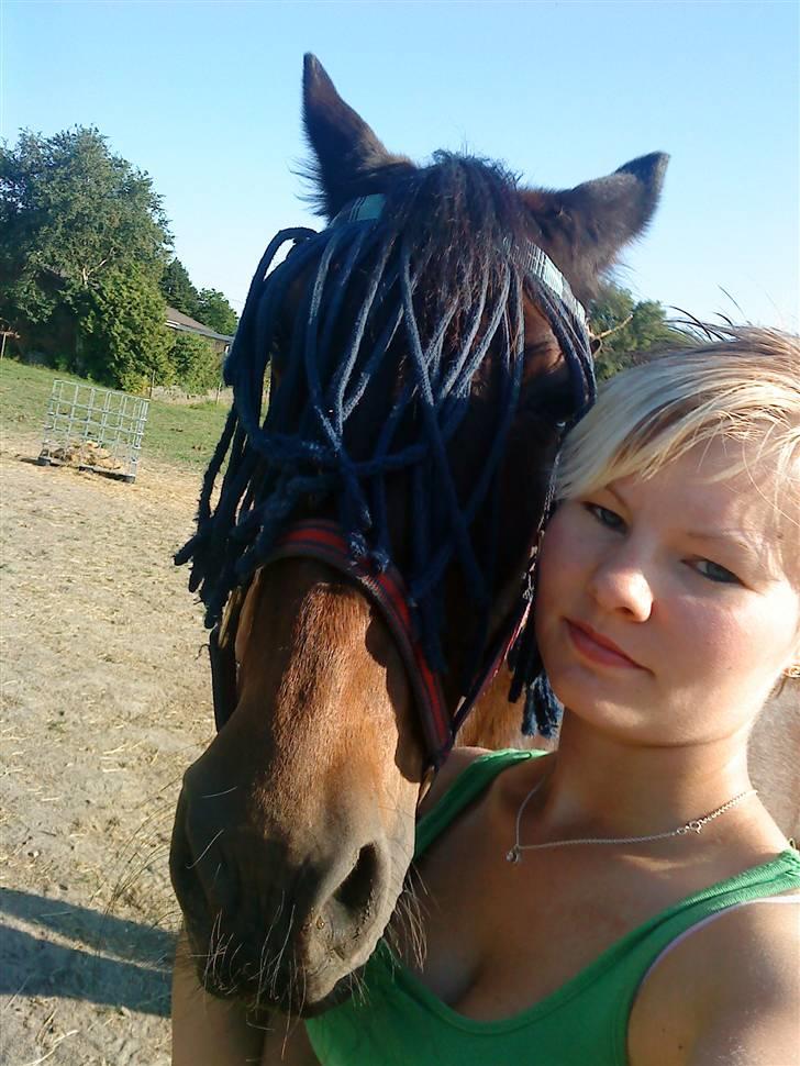 Anden særlig race Mr. Buller :-* R.I.P - Buller og jeg, juli 09 billede 17