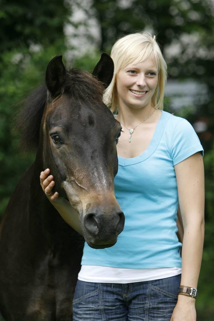 New Forest Tobias Vesta - tobias og helle i sommers billede 3
