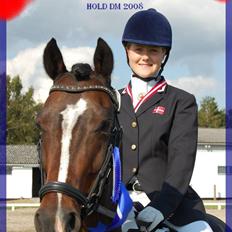 Anden særlig race Zeus SOLGT