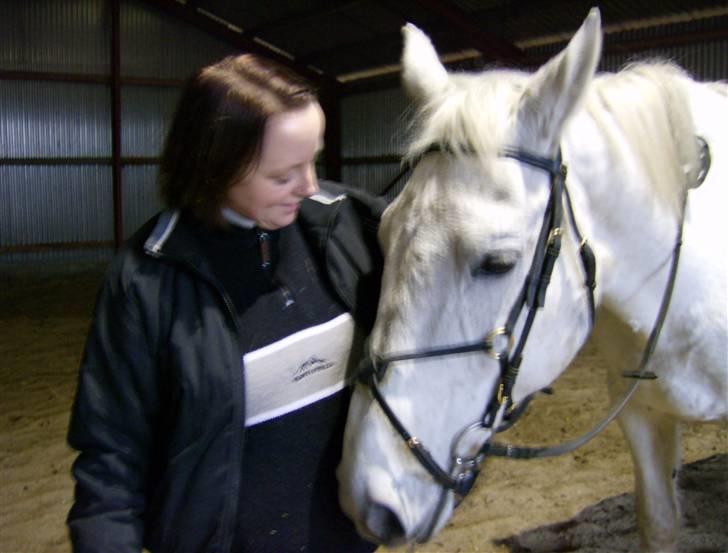Anden særlig race Hudine #R.I.P# - Hugo og "mor" i hygge-øjeblik. billede 6