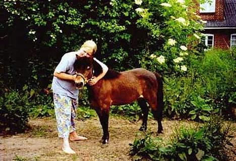 Anden særlig race Marie † 2005 † - Det her er fra ´99 ! Hvor så vi unge ud *G* billede 5