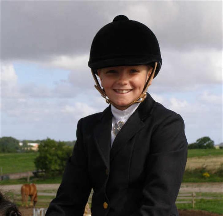 Anden særlig race Moonlight ( SOLGT) <3 - Lige inden jeg skulle ride program :-) billede 9