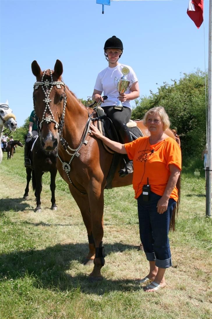 Holstener Allerbester 0004 - Har har vi vundet ringridningen på Dragør markedet:D Foto: Kim Bahnsen billede 19