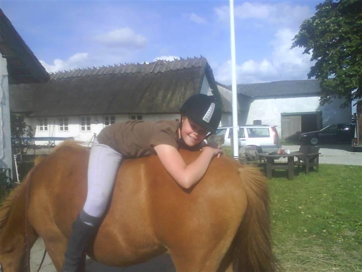 Islænder Kylja <3 Miss ya' <3 - Hun er det vildste krabat (NOT) Foto: Miq billede 20