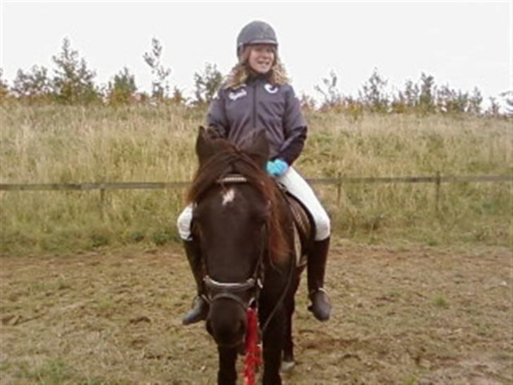 Anden særlig race Sprutnik  - Her har Nanna sin veninde Nicoline med:) Og Sprutnik opfører sig eksemplarisk;) billede 8