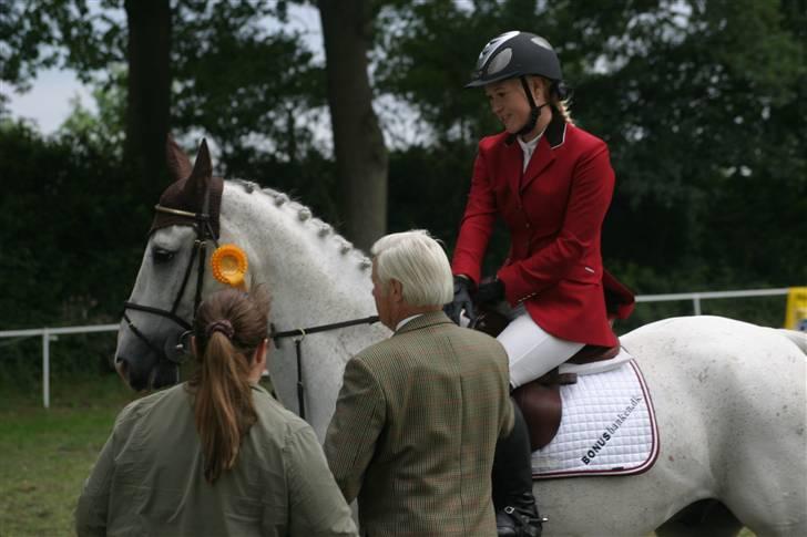 Anden særlig race Nobleman - Præmieoverrækkelse i tysskland, hvor Noble vandt:-) billede 13
