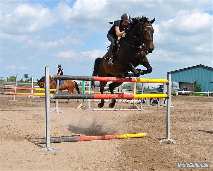 Oldenborg O'malley  - Spring undervisning på and. lodret på 150. stolt af min store dreng :) billede 5