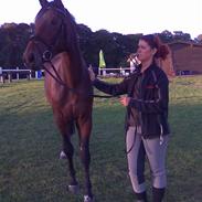 Oldenborg Dina Houmann  R.I.P <'3