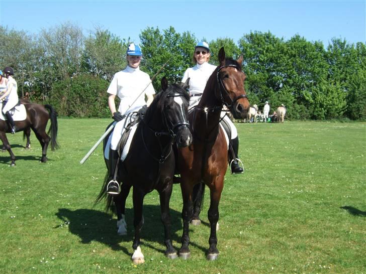 Oldenborg Jeppe af østerholm - far og søn billede 3