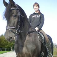 Frieser Ilja Varla J 