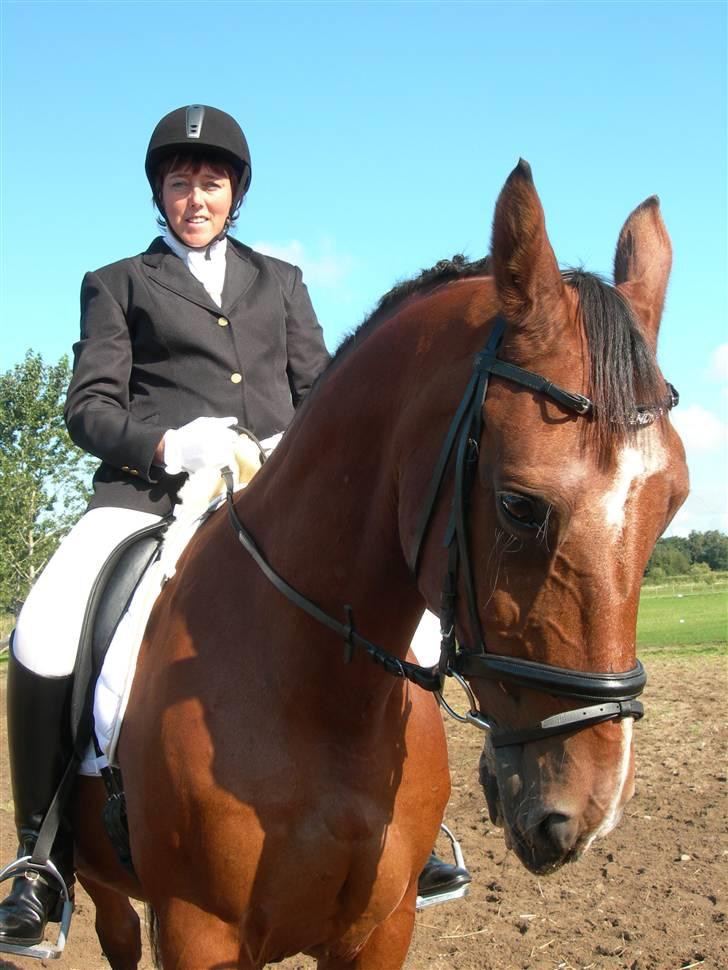 Anden særlig race Leandro - Klar til en udfordring, og det skulle komme fra os grin grin :0) billede 14