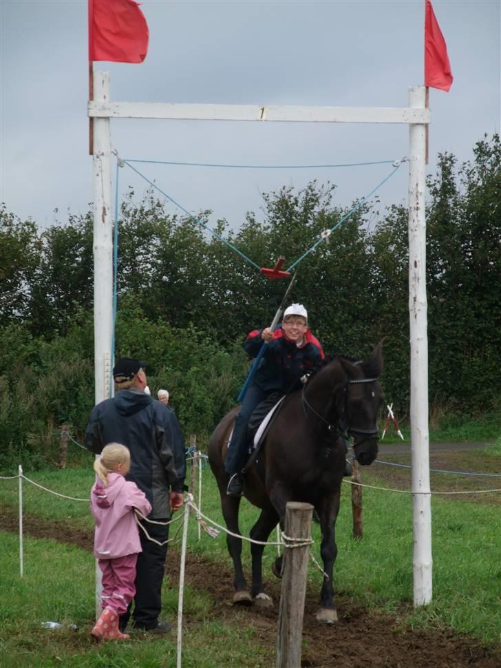 Anden særlig race Julle - Den eneste ring jeg mistede den dag. Øv øv billede 10