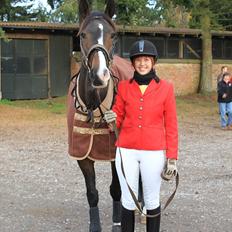 Anden særlig race Santina