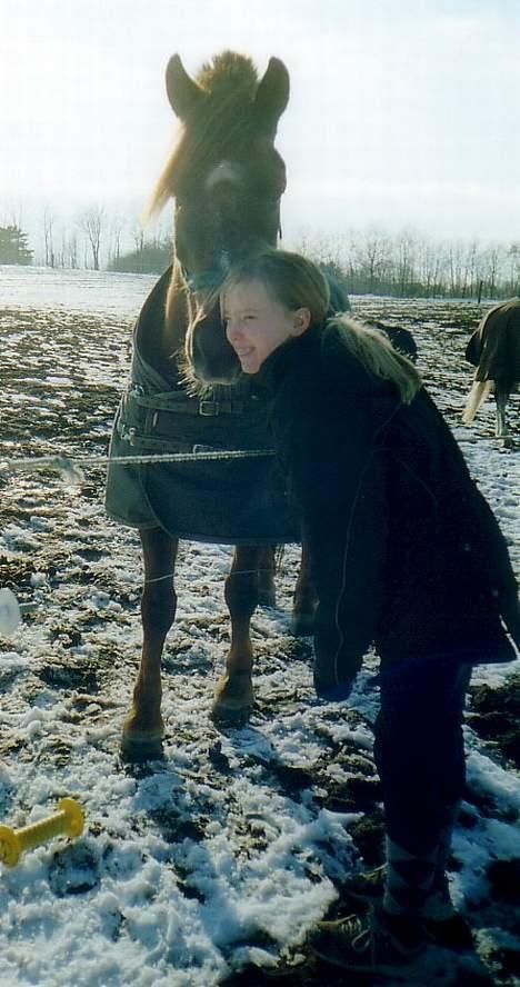 Anden særlig race Agent 007<31994 -2007 / - et lille kyss!!! (kik ikke på mit face!! Total grim den dag) billede 3