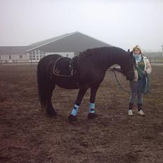 Frieser anne af karmark  R.I.P