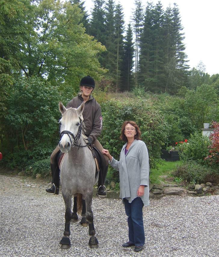 Connemara Canella - min mor, canella og jeg derhjemme :) billede 12