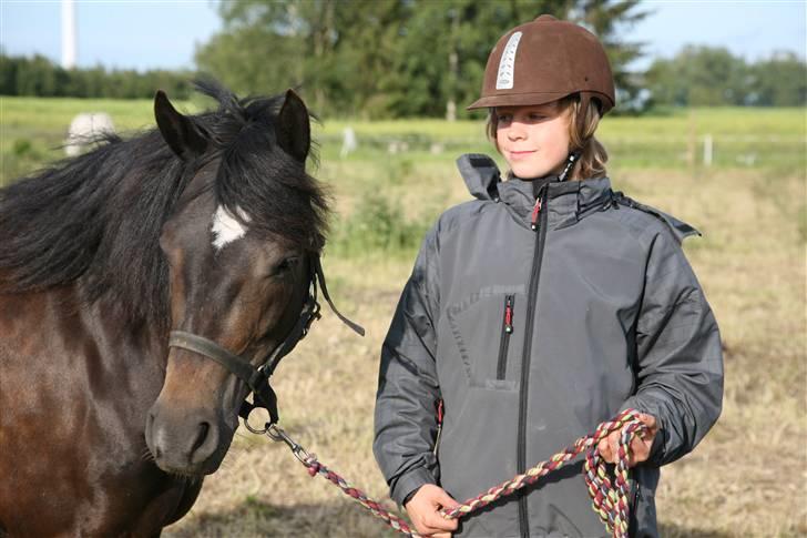 New Forest Bjernagergårds Mischa - Mig og Mischa billede 7