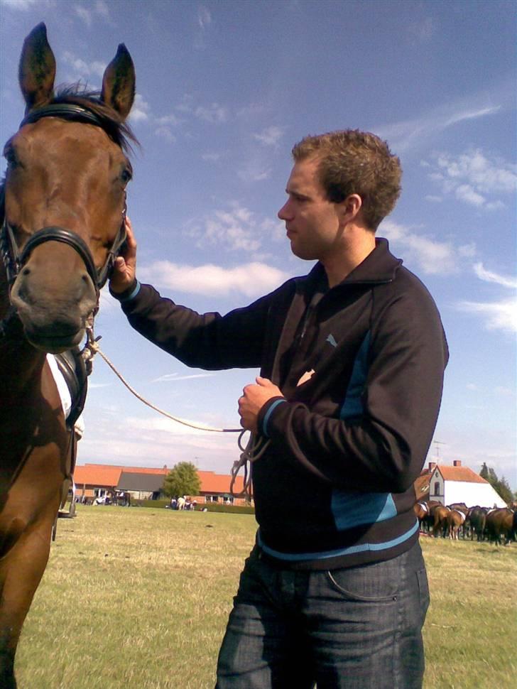 Oldenborg Bruno - rider ik ham mere - Min søde skat synes egentlig også at Bruno er lidt sød :) billede 18