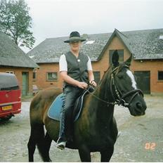 Anden særlig race Fury *aflivet 28/12 2015* <3<3