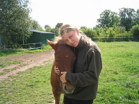 Islænder Tritla Fra Marcu... SOLGT - Tritla og jeg...... 15. August 2004 billede 7