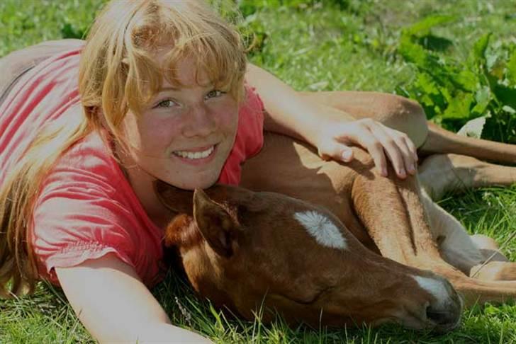 Arabisk fuldblod (OX) Waheds Nadia - Nadia ½ døgn gl. & Melissa billede 3