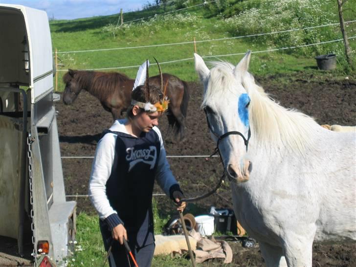 Sportsaraber (A) Zik Zak - Indianerhest og -rytter.. HMS-lejr, med indianertema   (25/7-07) billede 15
