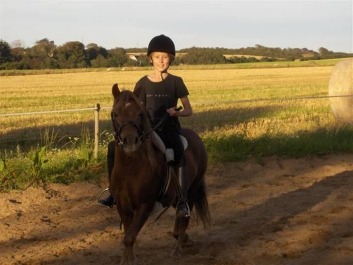 Anden særlig race Lui SOLGT - lui og mig, dengang vi var små. lui 3år på det her billede. billede 4