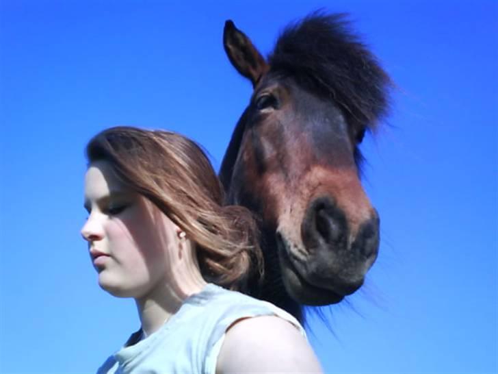 Islænder Keilir - HAHA - sagde til ham vi skulle ligne vi var sure/uvenner :p GENIALT! billede 17