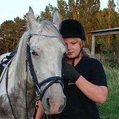 Anden særlig race Kousgaarden's Kimmi SOLGT