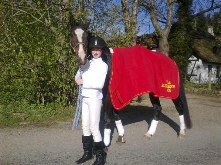 Anden særlig race Jackson *R.I.P* - Velkommen til Jackson´s profil<3 Klubmester 2010!<3 billede 1